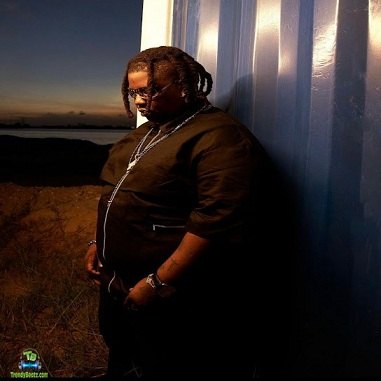 Barry Jhay - Loving You ft Teni, Welmz